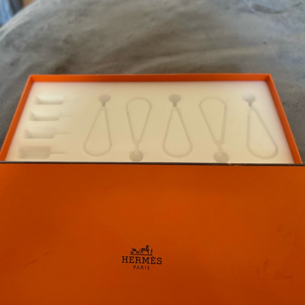 Hermes Box Scarf Magnet Hanging 11x5.5”